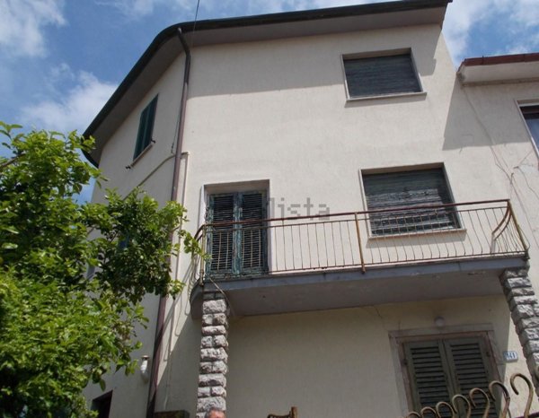 casa indipendente in vendita a Vecchiano in zona Filettole