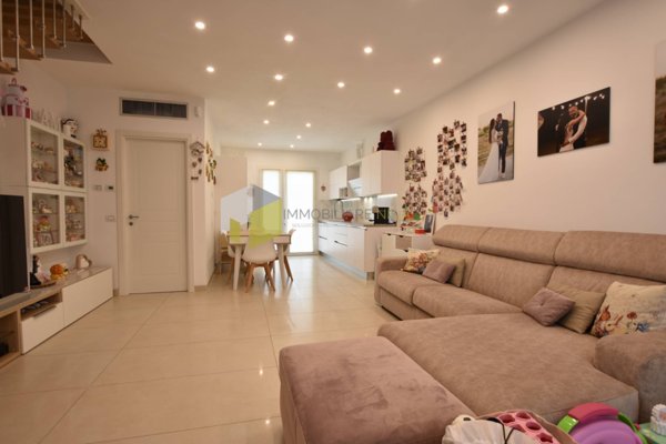 casa indipendente in vendita a Vecchiano