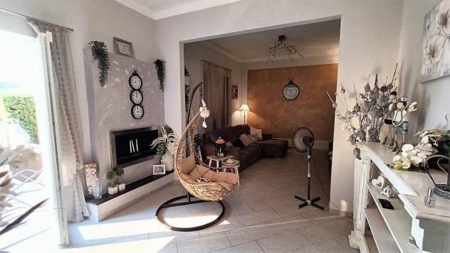 casa indipendente in vendita a Vecchiano in zona Nodica