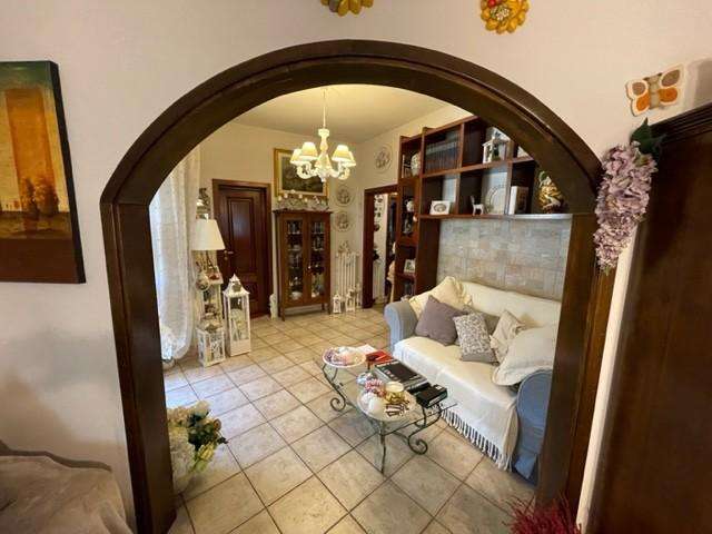 casa indipendente in vendita a Vecchiano