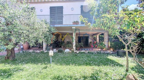 casa indipendente in vendita a Vecchiano