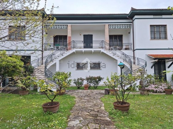 casa indipendente in vendita a Vecchiano in zona Nodica
