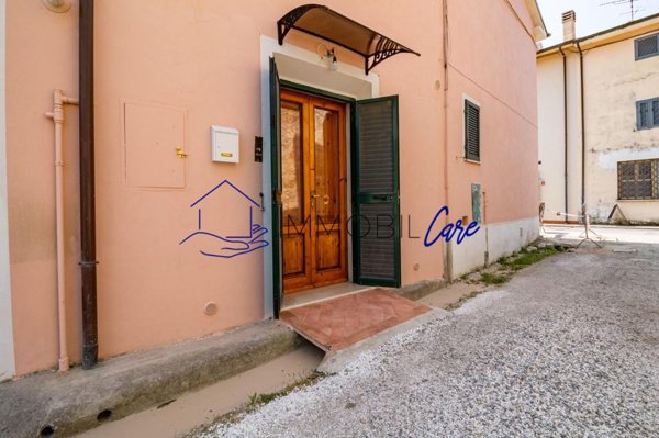 casa indipendente in vendita a Vecchiano
