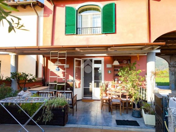 casa indipendente in vendita a Vecchiano in zona Avane