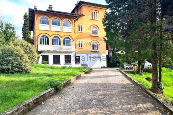 villa in vendita a Vecchiano