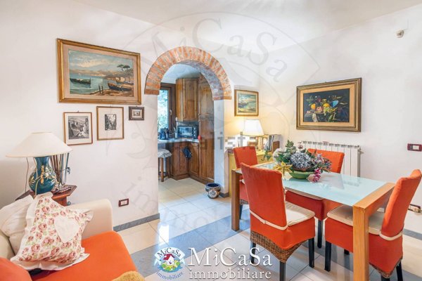 casa indipendente in vendita a Vecchiano in zona Filettole