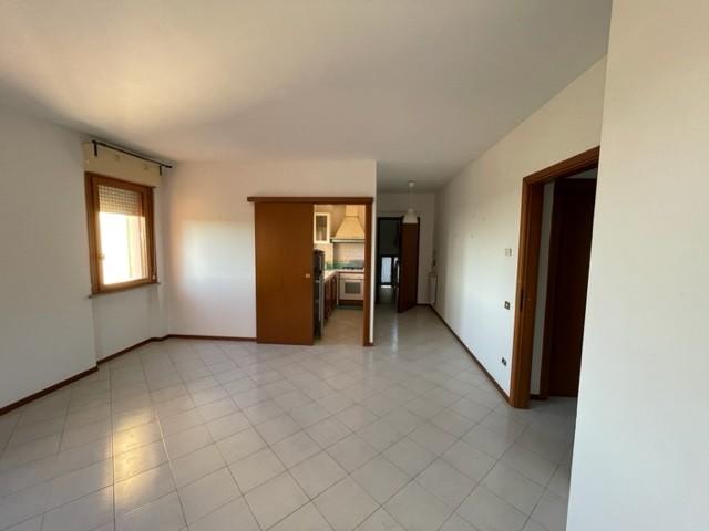 appartamento in vendita a Vecchiano in zona Avane