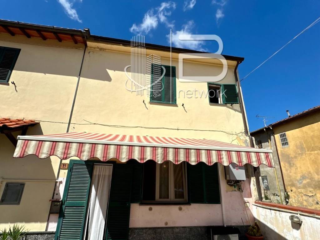 casa indipendente in vendita a Vecchiano in zona Nodica