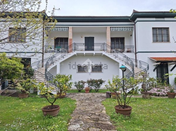 casa indipendente in vendita a Vecchiano in zona Nodica