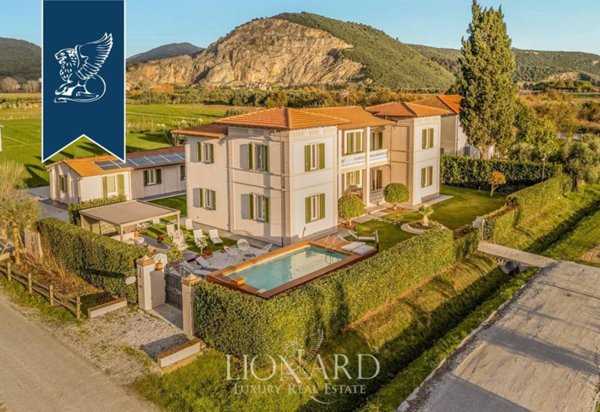 casa indipendente in vendita a Vecchiano