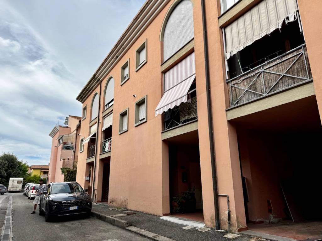 casa indipendente in vendita a Vecchiano in zona Nodica