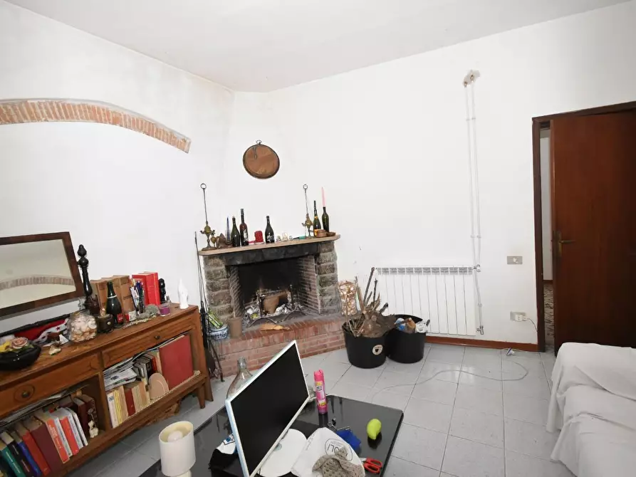 casa indipendente in vendita a Vecchiano in zona Avane