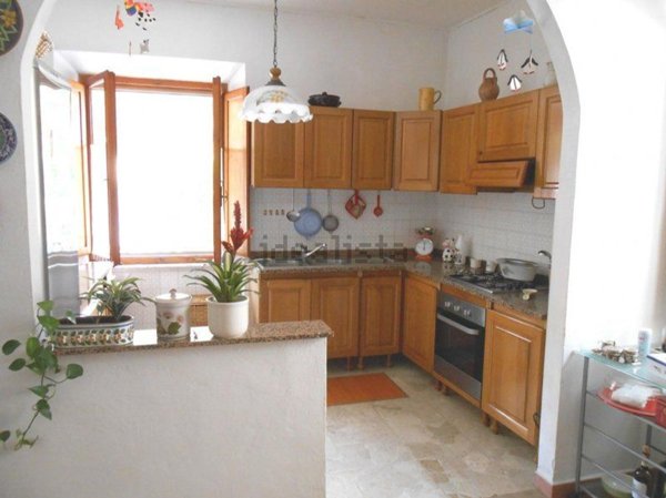 casa indipendente in vendita a Vecchiano