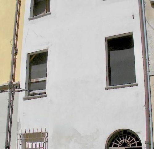 casa indipendente in vendita a Vecchiano