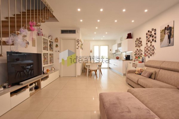 casa indipendente in vendita a Vecchiano in zona Nodica