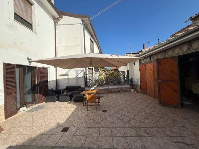 casa indipendente in vendita a Vecchiano