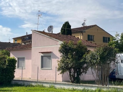 casa indipendente in vendita a Vecchiano in zona Nodica