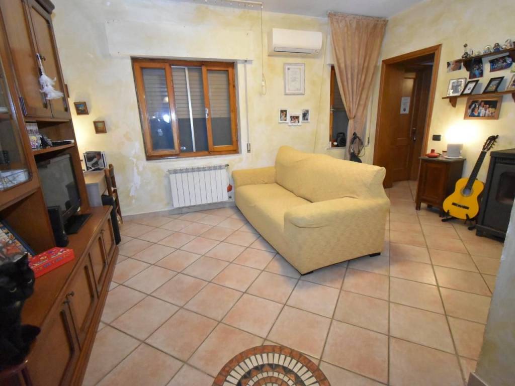 appartamento in vendita a Vecchiano in zona Nodica