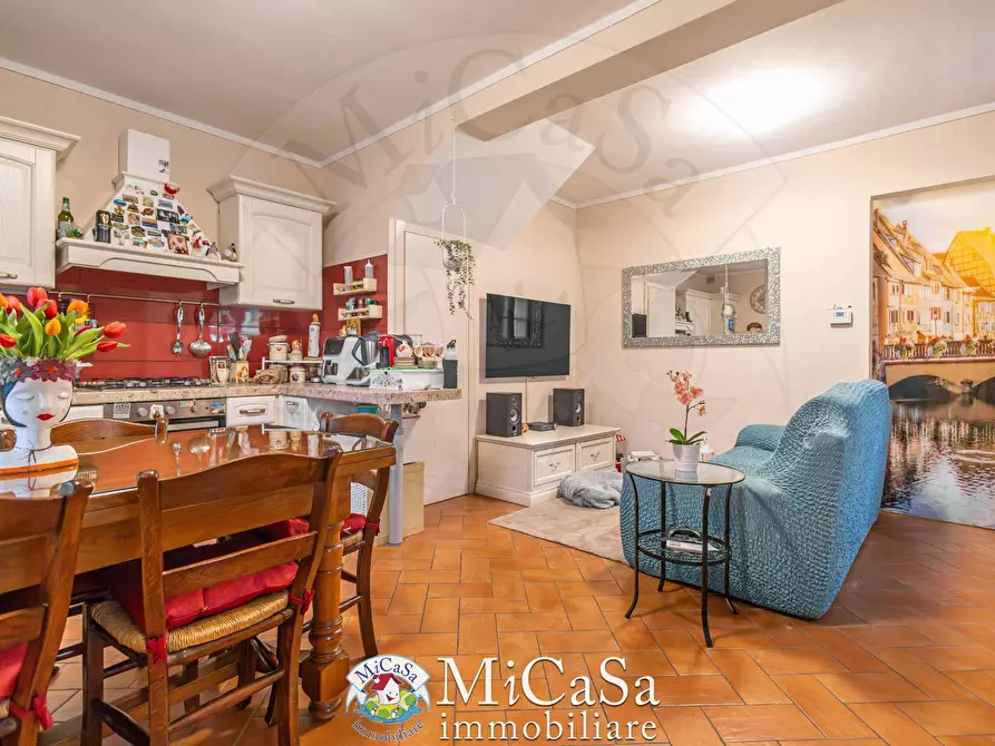 casa indipendente in vendita a Vecchiano in zona Avane