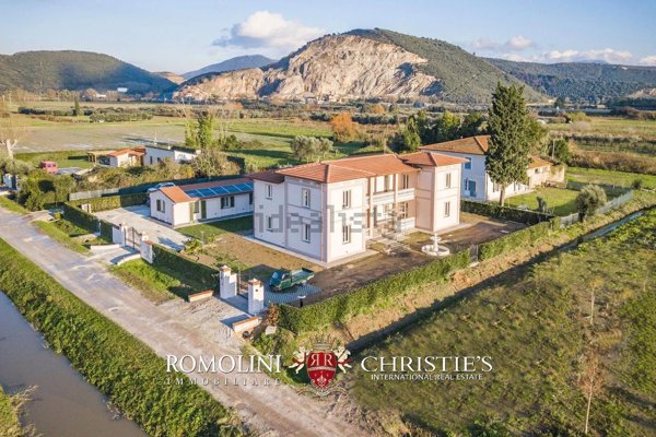 casa indipendente in vendita a Vecchiano