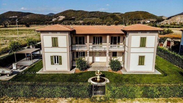 casa indipendente in vendita a Vecchiano