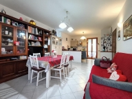 casa indipendente in vendita a Vecchiano