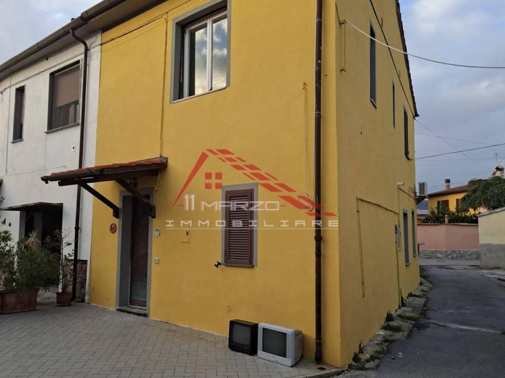 casa indipendente in vendita a Vecchiano in zona Nodica