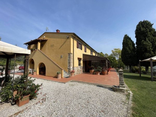 casa indipendente in vendita a Vecchiano in zona Filettole