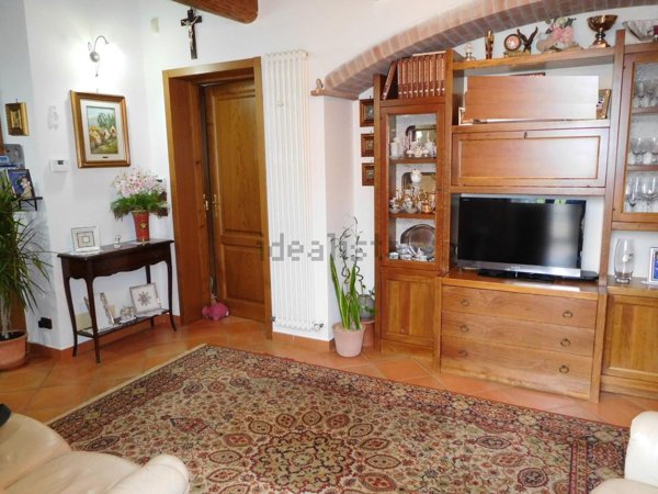 casa indipendente in vendita a Vecchiano in zona Nodica