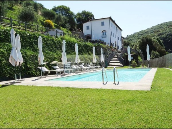 casa indipendente in vendita a Vecchiano in zona Nodica