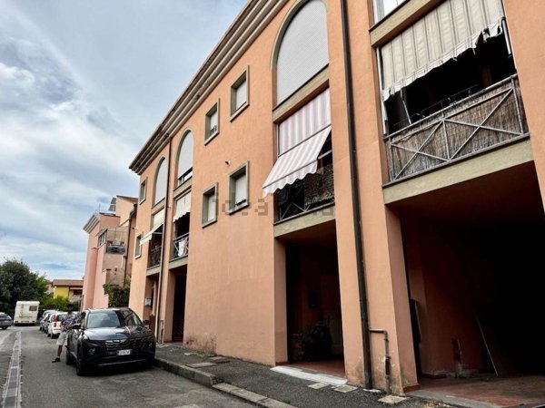 casa indipendente in vendita a Vecchiano