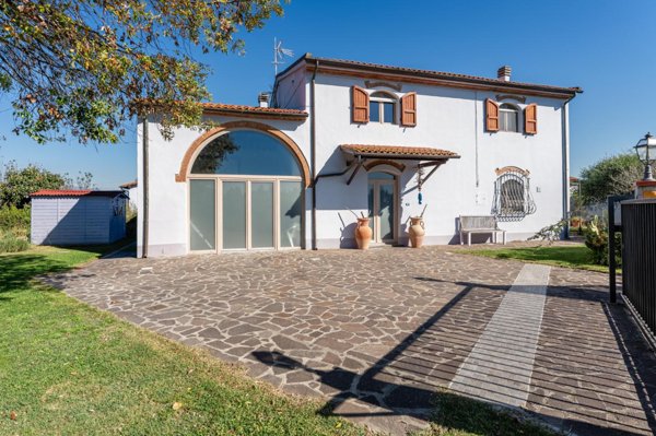 casa semindipendente in vendita a Vecchiano in zona Nodica