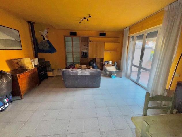 casa indipendente in vendita a Vecchiano