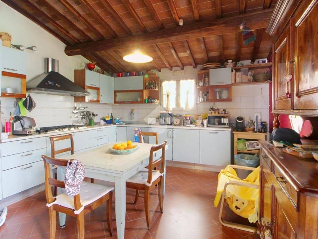 casa indipendente in vendita a Vecchiano in zona Nodica