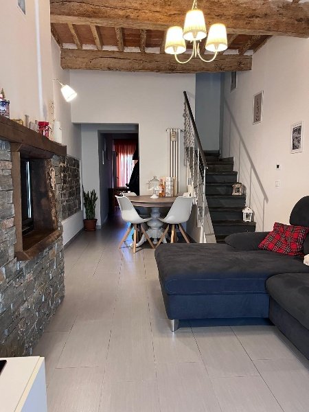 intera palazzina in vendita a Vecchiano