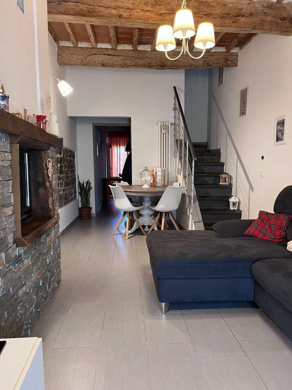intera palazzina in vendita a Vecchiano