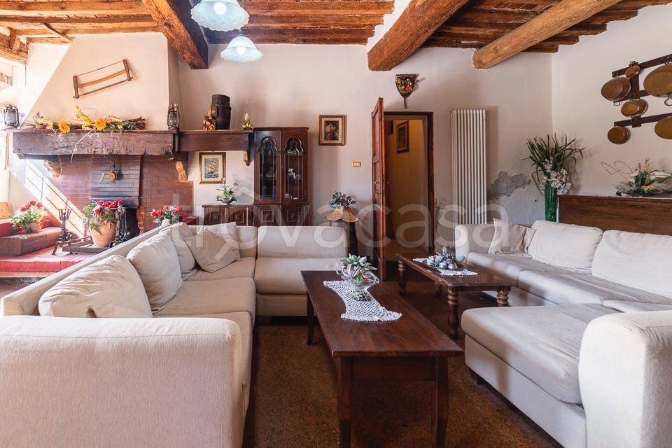 casa indipendente in vendita a Vecchiano in zona Nodica