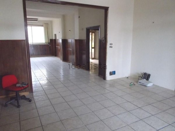 negozio in vendita a Vecchiano in zona Migliarino Pisano