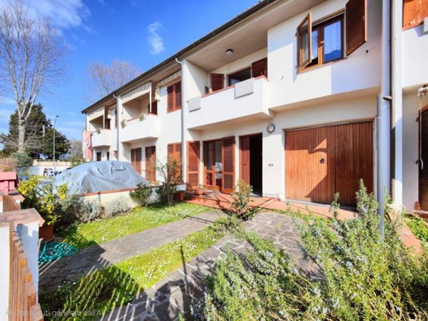 casa indipendente in vendita a Vecchiano