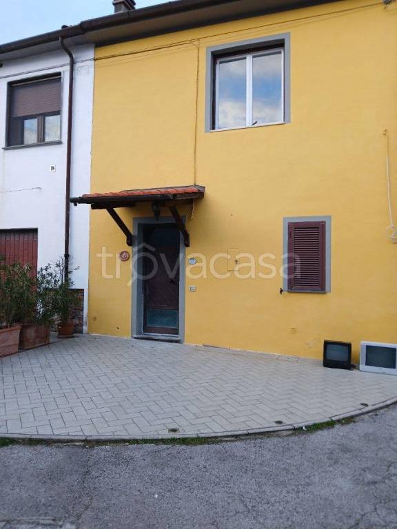 casa indipendente in vendita a Vecchiano