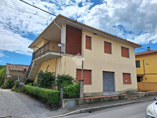 casa indipendente in vendita a Vecchiano in zona Nodica