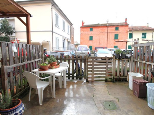 casa indipendente in vendita a Vecchiano in zona Nodica