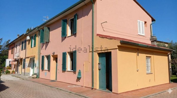 casa indipendente in vendita a Vecchiano