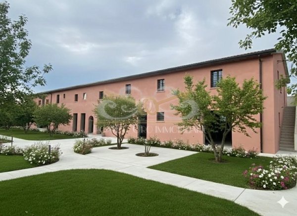 casa indipendente in vendita a Vecchiano