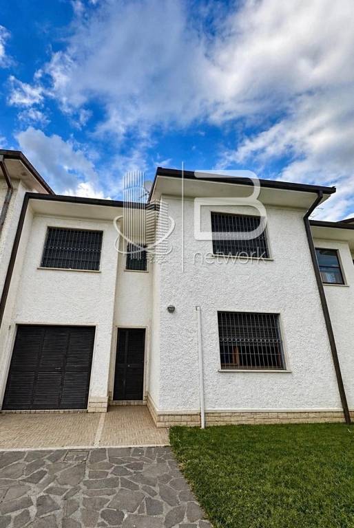 casa indipendente in vendita a Vecchiano in zona Nodica