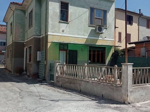 casa indipendente in vendita a Vecchiano in zona Nodica