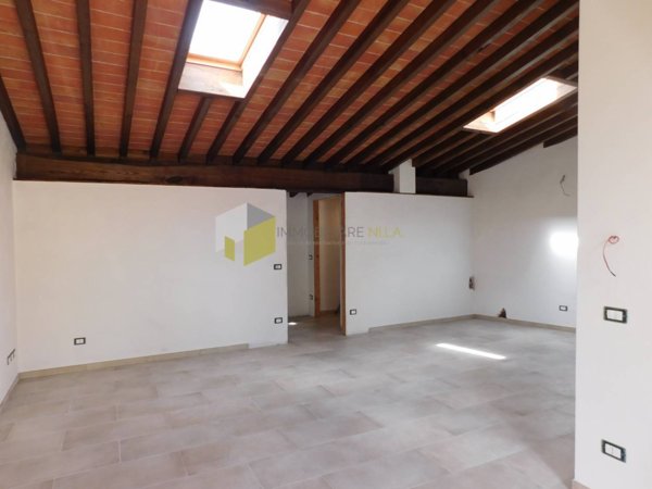 casa indipendente in vendita a Vecchiano in zona Filettole