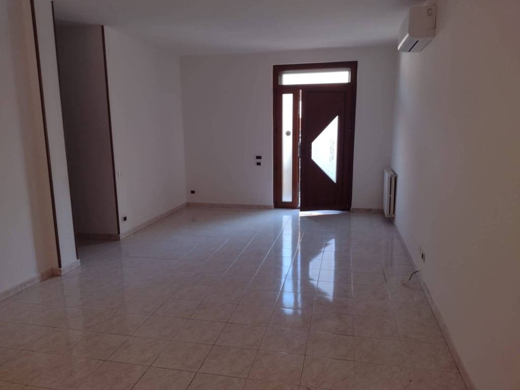 casa indipendente in vendita a Vecchiano