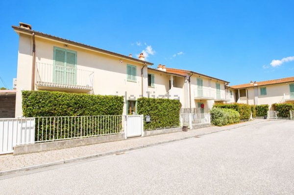 appartamento in vendita a Vecchiano in zona Migliarino Pisano