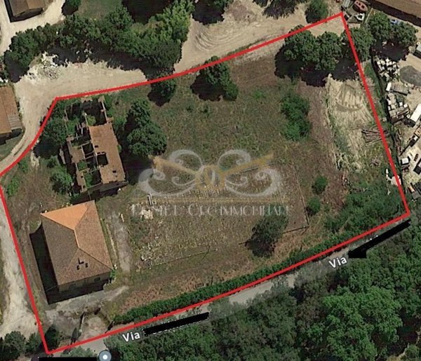 casale in vendita a Vecchiano